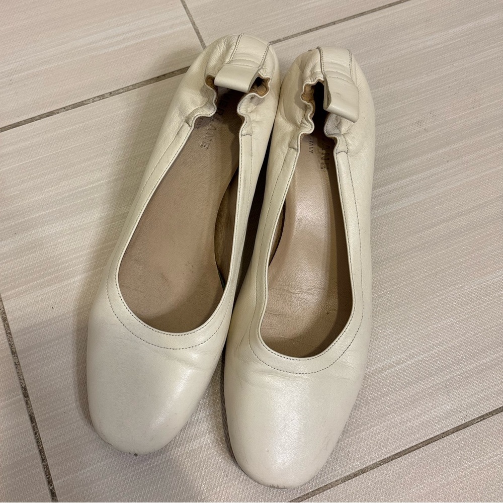 Everlane The Day Heel – Cream Italian Leather (Size 9)